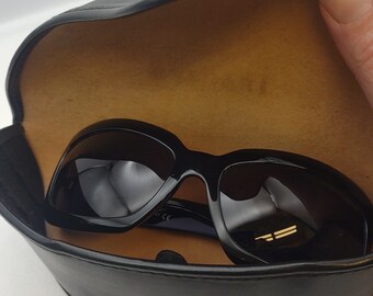 BVLGARI ブラック サングラス ケース付き　vintage LOUIS VUITTON ブラック サングラス ケース付き - メルカリ