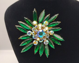 Vintage 1960s Juliana Jewelry Style Prong Set Faceted Rhinestone Oversized Brooch- Green Iridescent Rhinestone Navarrete Cluster Pin- K#937