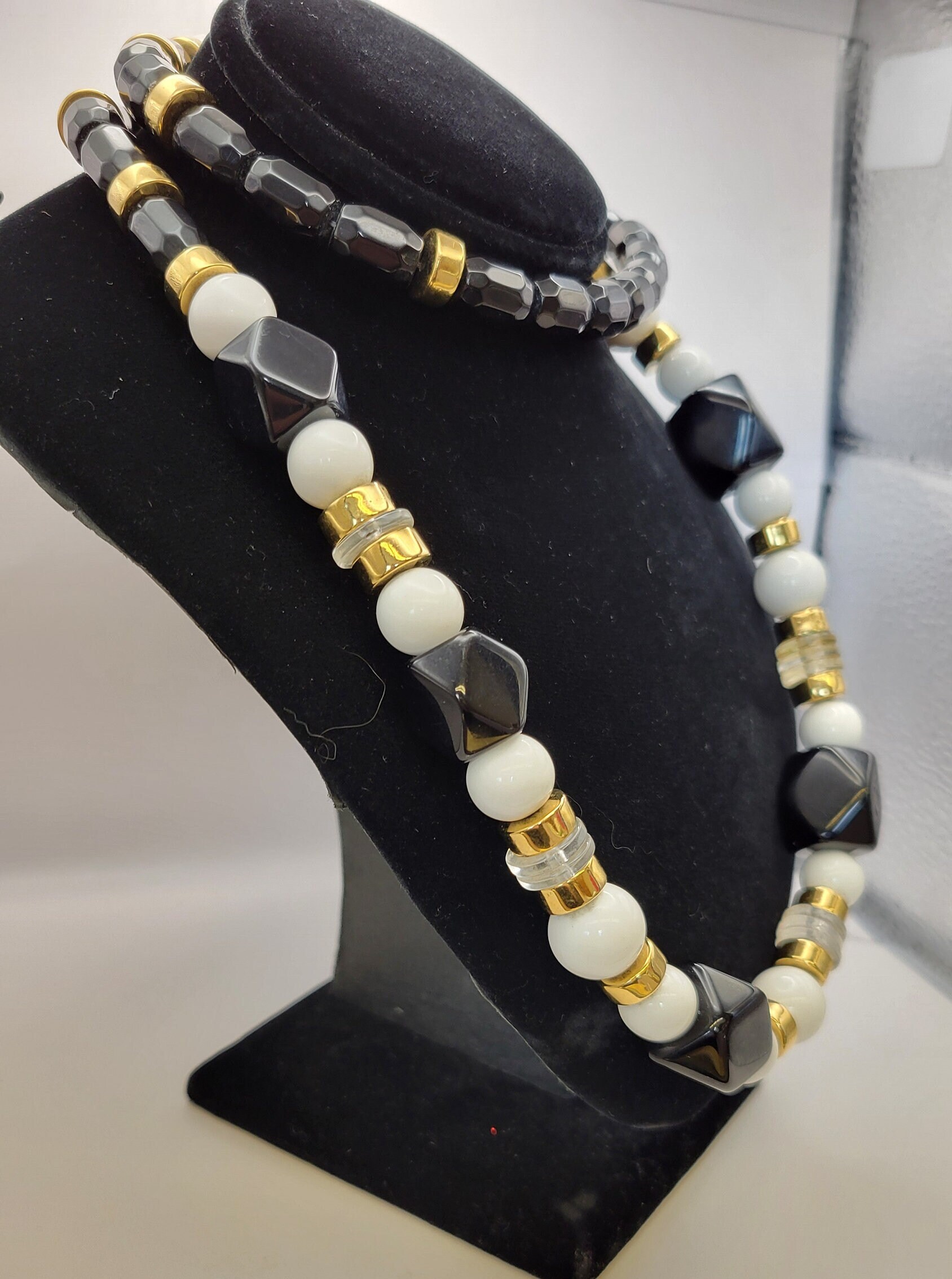 Retro Black, White and Gold Tone Plastic Beaded Necklace