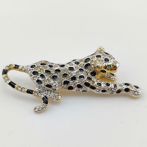 1980s Sparkling Rhinestone Leopard Brooch- Fierce Panther Black Enamel Green Eyes Bejeweled Animal Jewelry Gift- Statement Brooch K#140