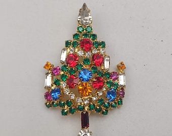 Vintage Sparkling Warner Elaborately Decorated Christmas Tree Brooch Pin- Prong Set Crystal Rhinestone- Christmas Lover Jewelry Gift K#924