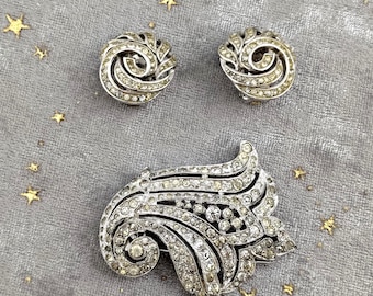 1940s Crown Trifari Rhinestone Dress Clip Earrings Set – Alfred Philippe Demi Parure