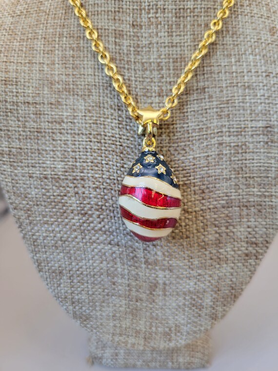 Joan Rivers- Patriotic Egg Pendant-Red, White, an… - image 4