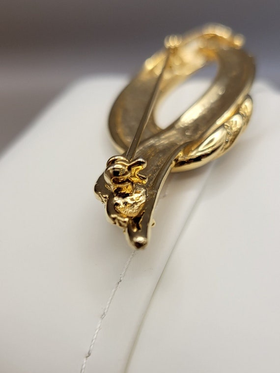 Vintage Texture Overlapping Loop Design Pin - Gol… - image 10
