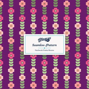 Puede incluir: Patrón floral sin costuras con flores rosas y melocotón y hojas verdes sobre un fondo morado oscuro. El diseño incluye el texto "Bluepop Art" y "Seamless Pattern" en un rectángulo blanco. El patrón se llama "Patchwork Prairie Blooms".