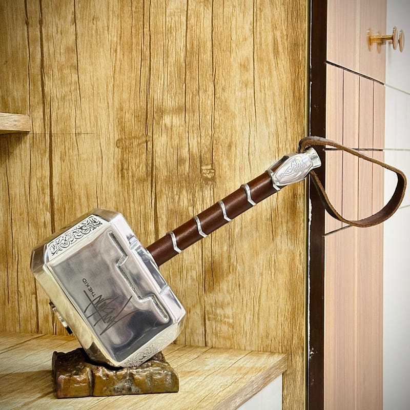 Shadowboxes Version Vintage Hammer Display - Etsy
