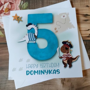 d'anniversaire personnalisée dinosaure pirate | Tout âge | Carte d'anniversaire pour enfants | Nom personnalisé | Carte pour tout-petit garçon | Carte amusante pour les enfants