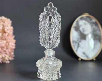 Vintage 1940s Crystal Glass Perfume Bottle
