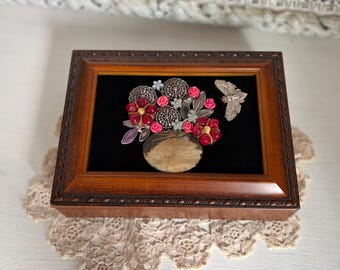 Vintage Jewelry Art Wooden Musical Jewelry Box