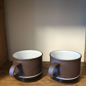 Par Hornsea keramik kontrastkoppar, kaffe- och tekoppar, vintage porslin från 1970-talet