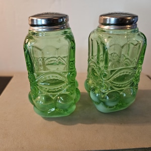 Vintage Green Depression Glass set of 2 Salt and Pepper shakers Uranium Green glass shakers retro kitchen decor