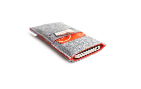 Minimalist Case Felt | Custom made for iPhone, Samsung, Google, Xiaomi, Motorola, Oppo | All Brands | Minimalist Design | Light Grey
