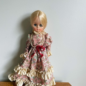Vintage Effanbee 1960&#39;s Doll Blonde Doll Floral Dress 14&quot; Tall  Pearl Necklace and Velvet Shoes Big Eye Doll Retro Doll Hippie Doll