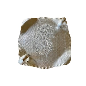 Vintage Hammered Aluminum Tray: Chrysanthemum Floral Design, Leaf Handles
