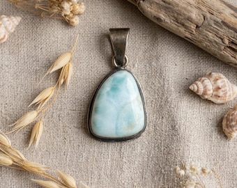 Vintage Larimar Pendant Necklace: Caribbean Blue Gemstone, 925 Setting