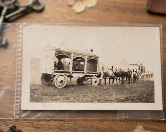 1934 Hagenbeck-Wallace Circus Photograph, Vintage Horse-Drawn Menagerie Wagon, Antique Circus Ephemera Photo