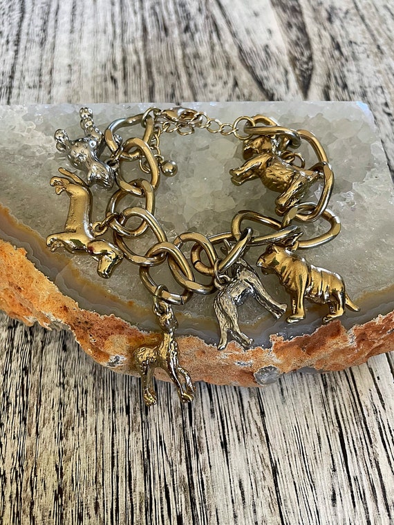 Vintage Gold Tone Chain Link Dog Charm Bracelet -S