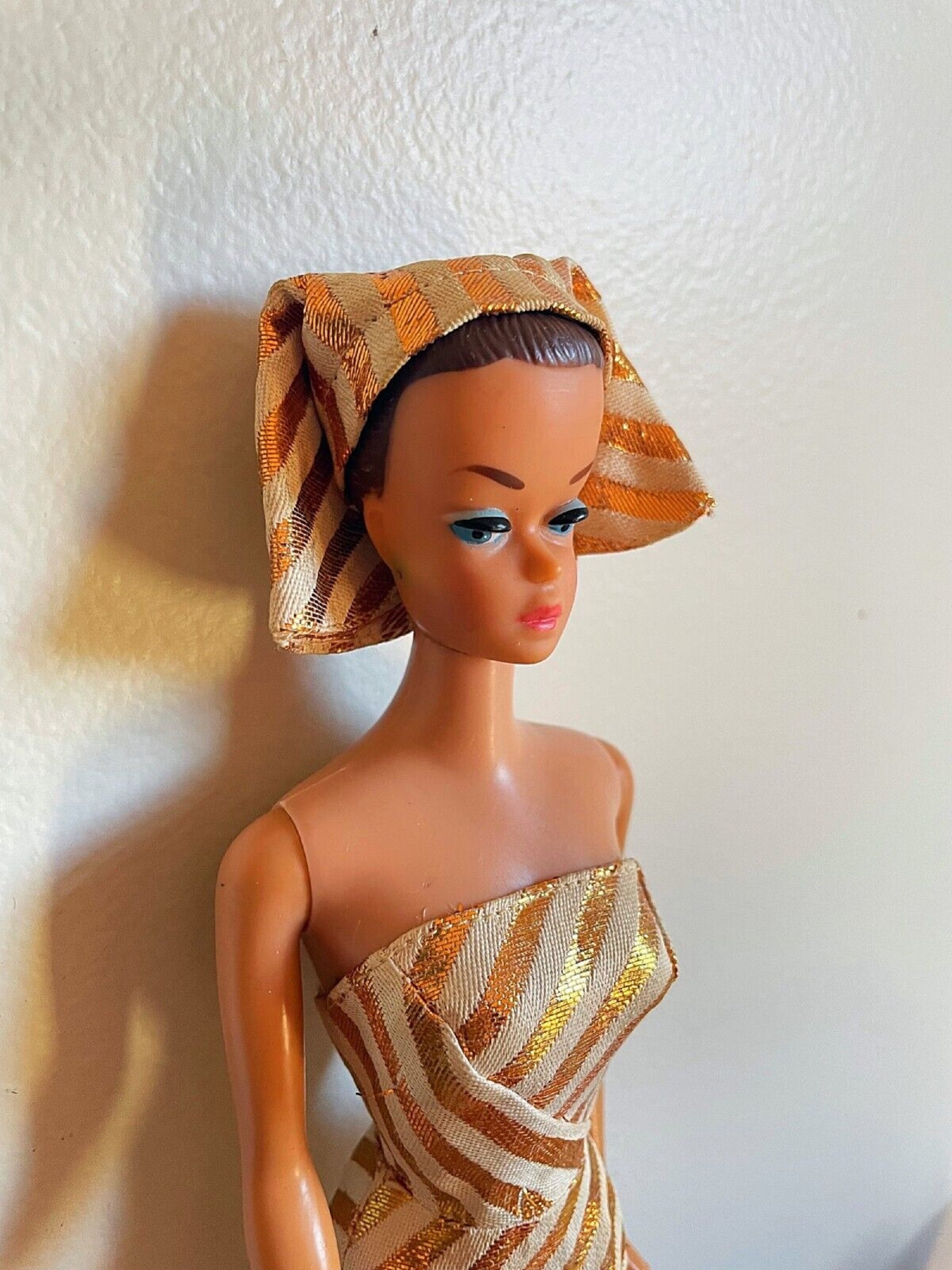 Buy Vintage Barbie Midge Fashion Queen Doll 870 in Online in India