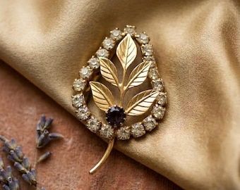 Vintage Mid-Century Rhinestone Leaf Brooch: Dark Center Stone