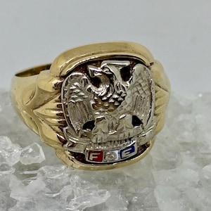 Vintage Men's Fraternal Order of Eagles Ring - Symbol of Brotherhood ...