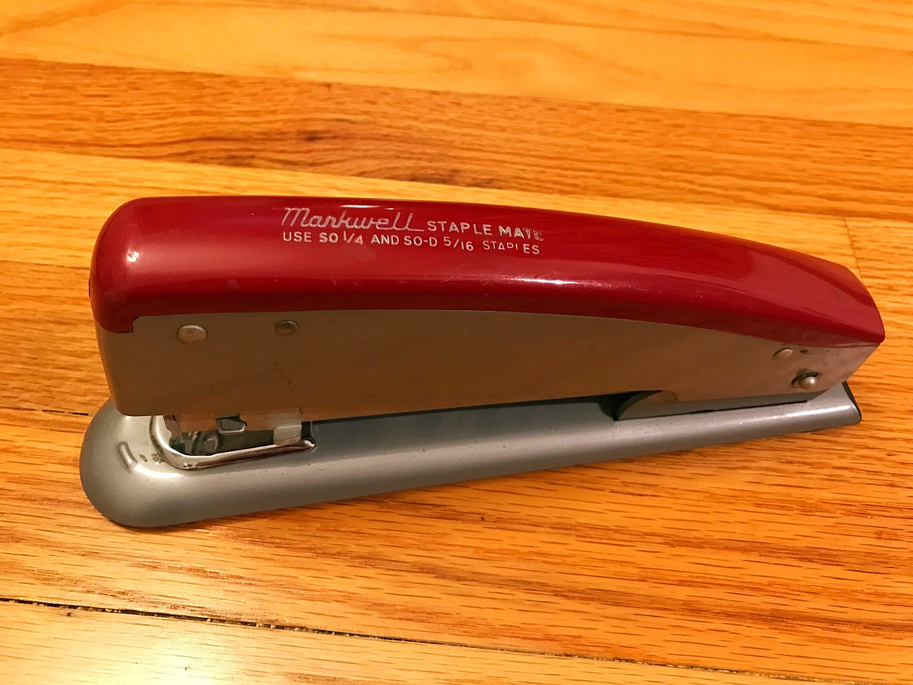 Home & Living New York Vintage Markwell Staple Mate Green Stapler SO 14