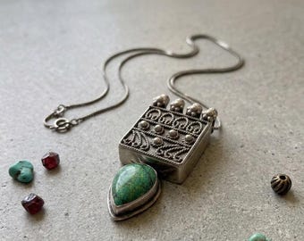 Vintage Green Turquoise Sterling Silver Pendant Necklace: Southwestern Boho Jewelry
