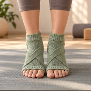 Yoga Socks Knitting Pattern PDF, Open Heel with Strap