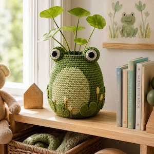 Frog Planter Crochet Pattern, Amigurumi Plant Pot Cover PDF, Cottagecore Animal Holder Tutorial, Whimsical Botanical Decor