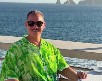 Unisex Rayon Aloha Shirt S-2X, Hand painted ombre Shirt from Kauai Hawaii