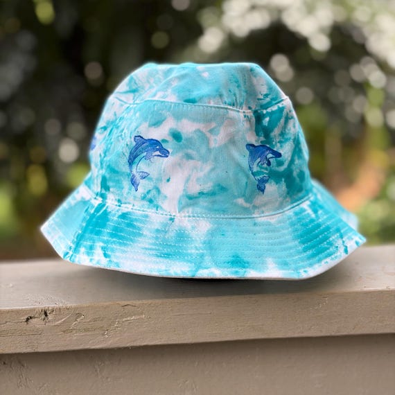 Hand-painted Whale Cotton Bucket Hat - Kauai Hawaii Beach  display picture 2