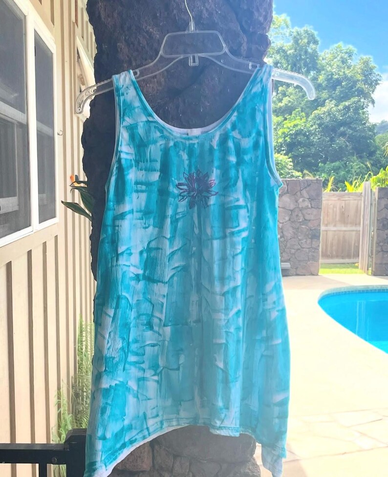 Water lily tunic tank on aqua