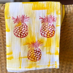 Hawaii Hand Painted Towels Best Selling Gift Kauai made gift Hawaii Decor Cotton Towels Flour Sack Towels Mothers Day pineapple