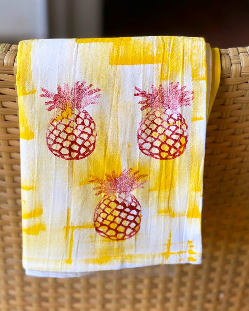 Hawaii Hand Painted Towels Best Selling Gift Kauai made gift Hawaii Decor Cotton Towels Flour Sack Towels Mothers Day pineapple