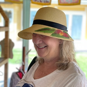 Red anthurium hat