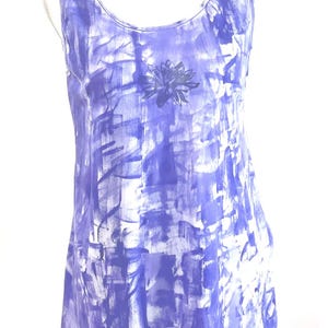 peri winkle tunic with water lily