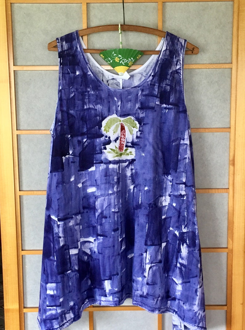 Navy tunic with palm tree