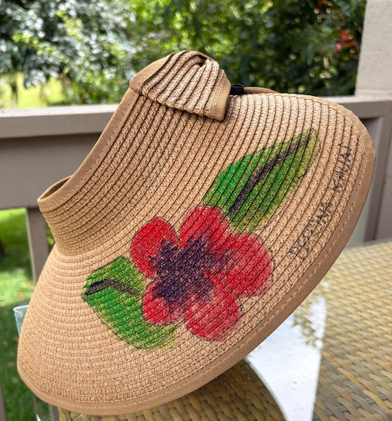 Hand painted straw visors and hats Kaua'i Hawaii easy to pack