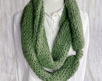 Knit Cowl, Green Knit Cowl, Neck Warmer, Infinity Scarf