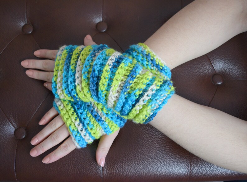 Fingerless Gloves Typing Gloves Crocheted Gloves Texting Etsy
