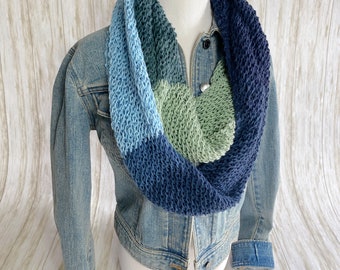 Infinity Cowl, Cowl Scarf, Chunky Knit Cowl, Infinity Scarf