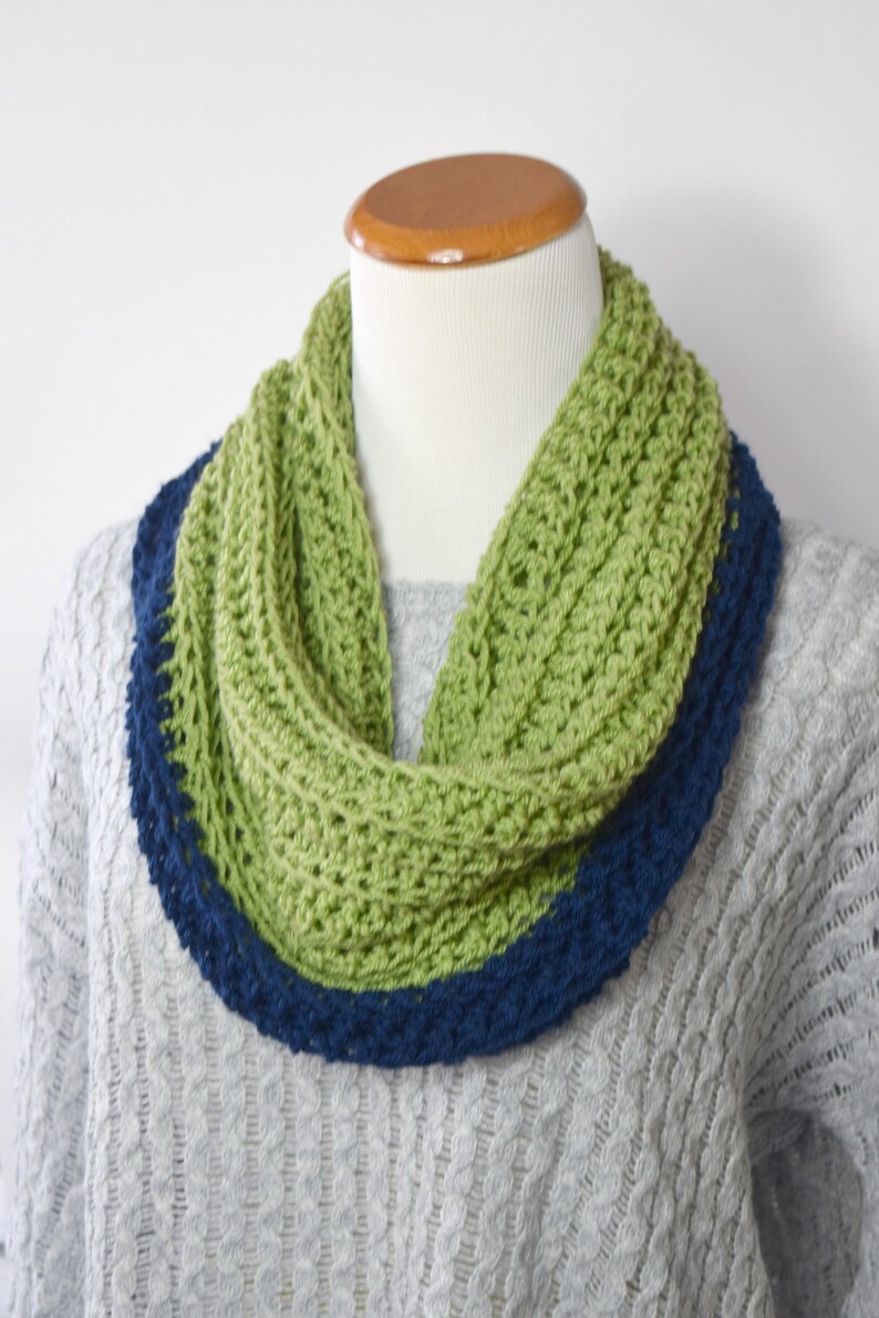 Infinity Scarf Circle Scarf Crochet Cowl Ready to Ship - Etsy