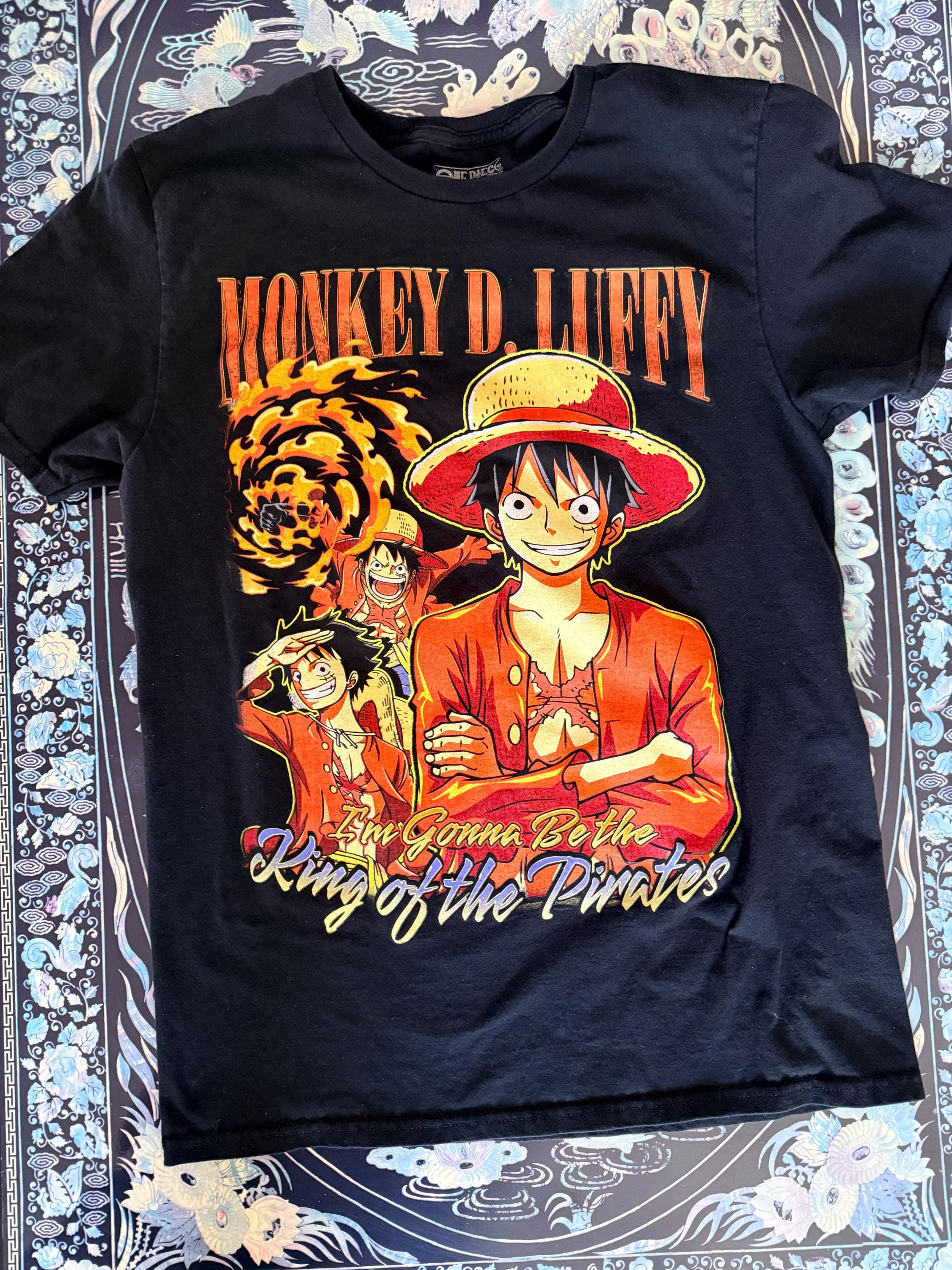 One Piece Vintage Tee - Etsy
