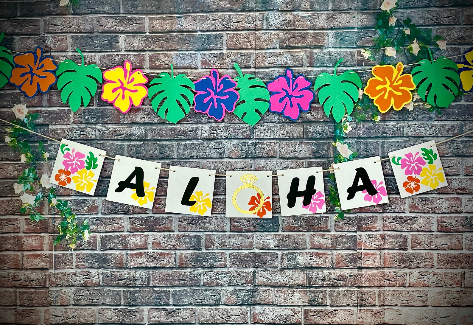 ALOHA Banner-Aloha White /Ring Gold Garland-Hawaiian Party - Etsy France