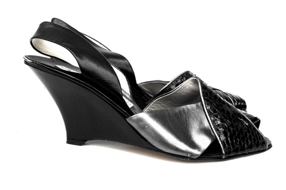 via spiga snakeskin heels