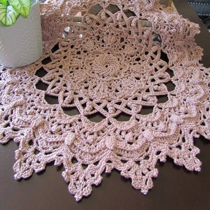 IRENE REMASTERED Doily, English; Crochet e-Patterns, Patricia Kristoffersen; PDF; textured thread design; highly textured design