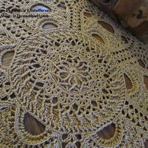 GRAND Crochet Doily e-Pattern .PDF by Patricia Kristoffersen Home Decor Thread Art Victorian Home Decor Fiber Art, Framable Wall Art image 3