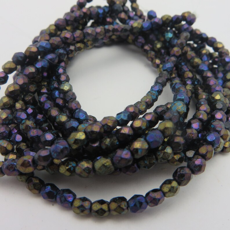 50 Bead Strand Luxe CZECH Glass 4mm Faceted Exotic Black with Metallic Shimmer