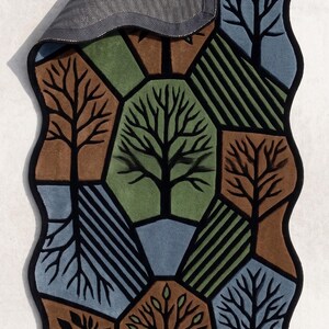 Modern Tree of Life Runner Rug – Hand Tufted Abstract Botanical Carpet with Artistic Tree Motifs, Geometric Patchwork Design in Green,  Blue