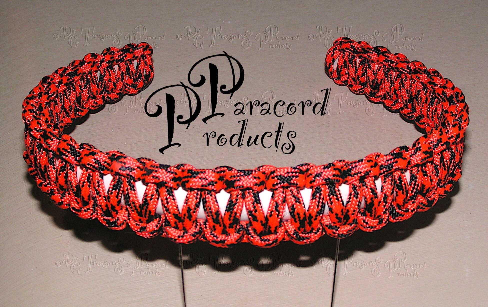 A Paracord Headband Covered With Neon Orange Camo Paracord 550 Etsy