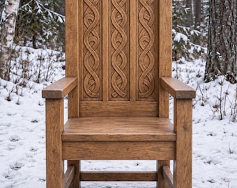 Poltrona Nordic Knot Throne con schienale alto in rovere intagliato